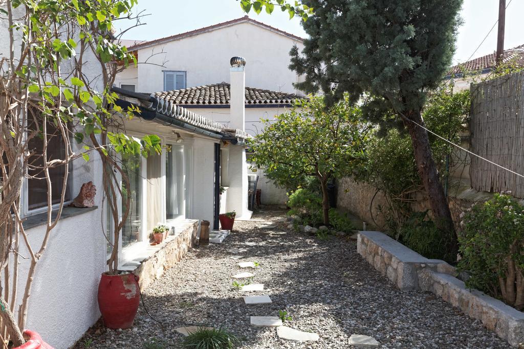 To Spitaki Apartments Galaxídhion Esterno foto