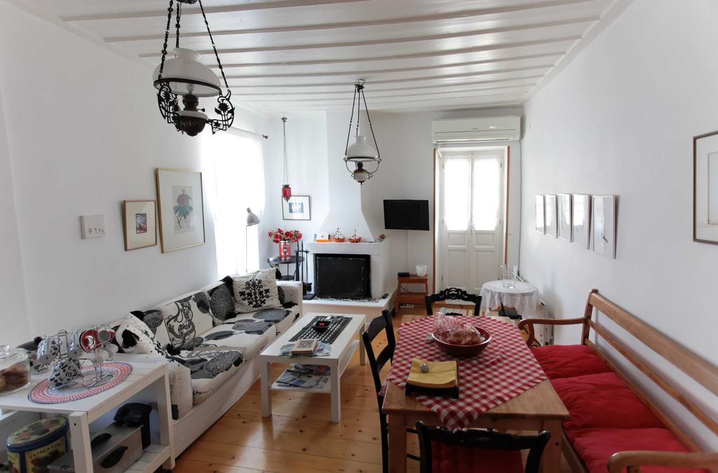 To Spitaki Apartments Galaxídhion Esterno foto